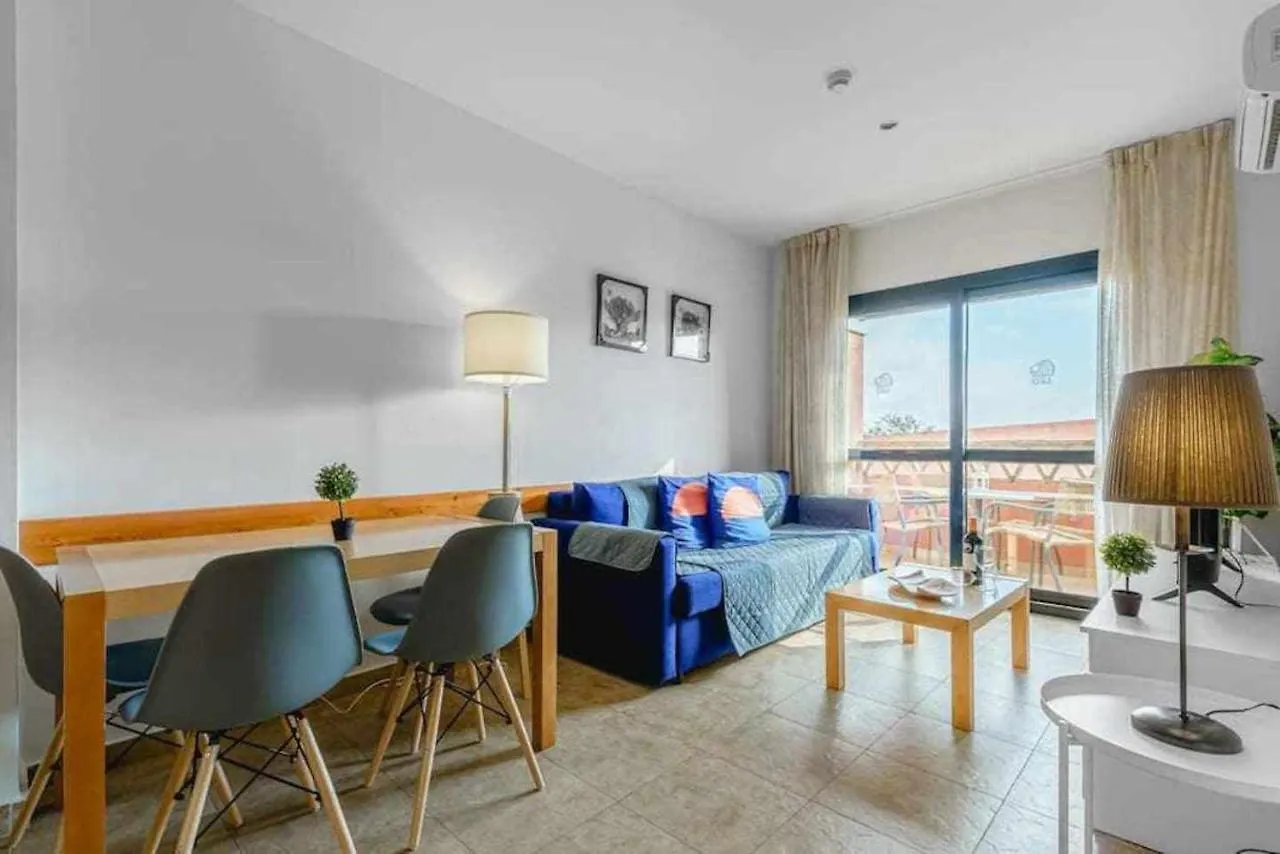 Apartamento Junto A La Playa 4P Piscina Y Parking location